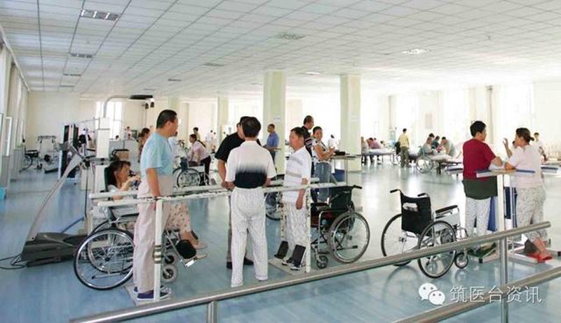 如何成为一名专业的养老护理员?—实操指南与经验分享